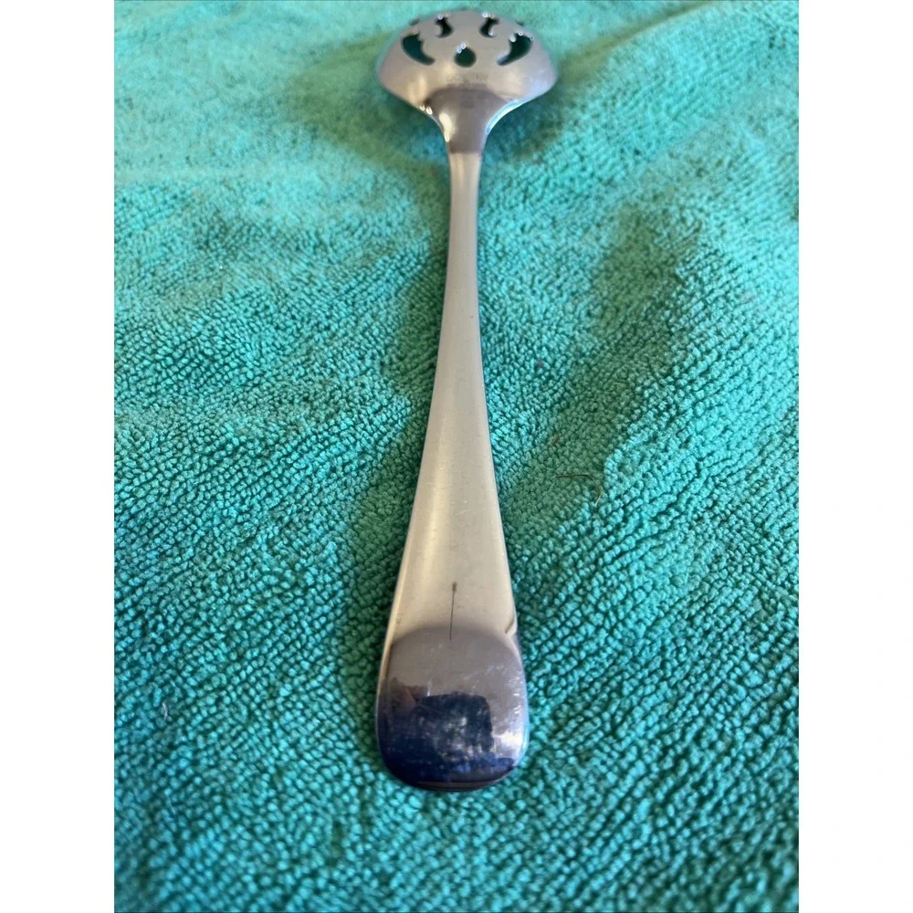 COLONIAL TIPT Gorham Stainless Pierced Serving Spoon Glossy 18/8 Japan Flatware